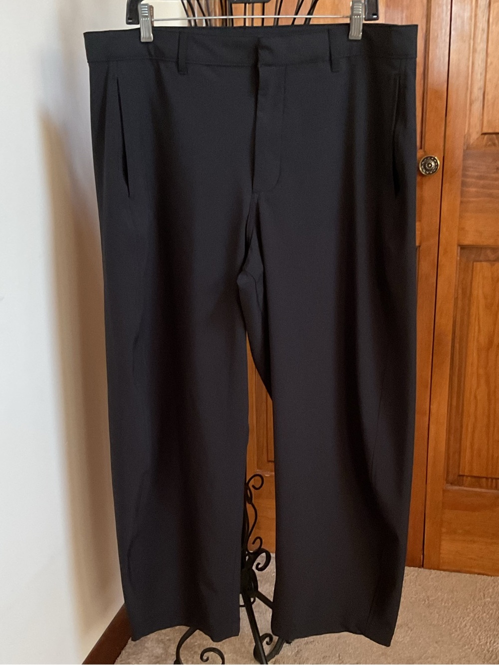 GAP mid rise barrel pants, black, large - Picture 2 of 8
